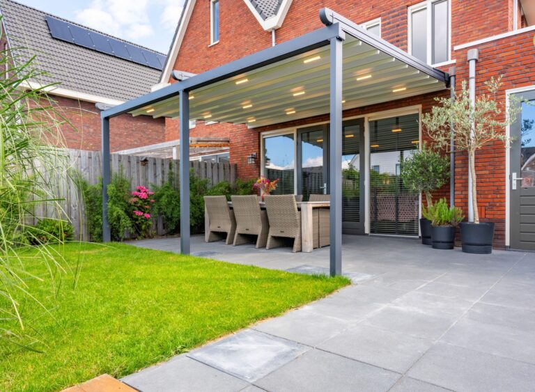 Verdeca Folding Fabric Roof vs Pinela Deluxe Aluminium Louvred Roof: Which Is Best for an Irish Garden?